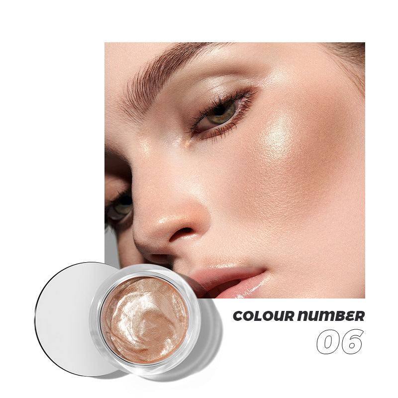 La sombra de ojos con rubor líquido de 10 colores de Pudaier ilumina los labios y las mejillas para darle un contorno natural con finos reflejos brillantes.