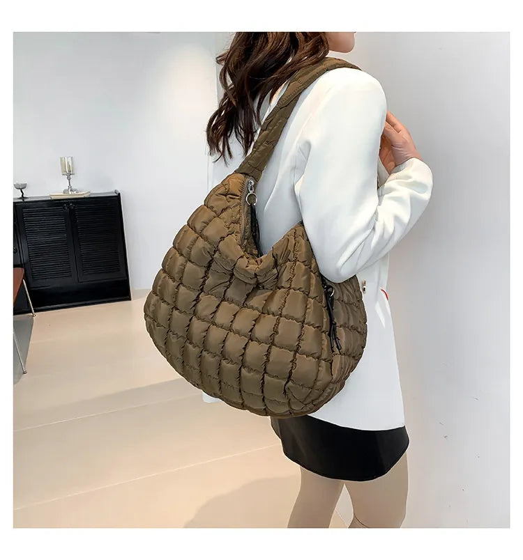 Bolso bandolera plisado con burbujas y nubes